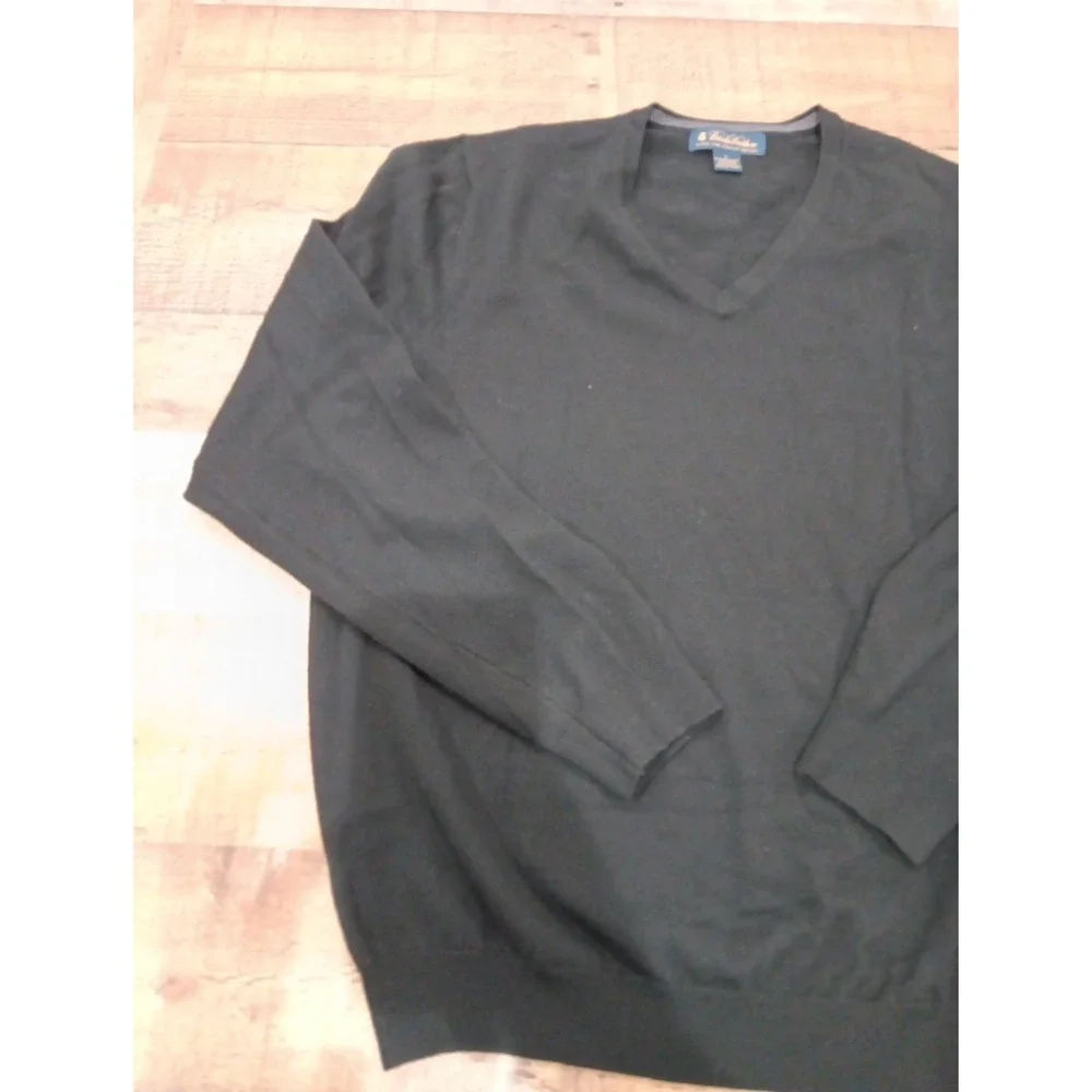 Brooks Brothers Sweater Black V Neck Fine Italian‎ Merino Wool Sz L 2635